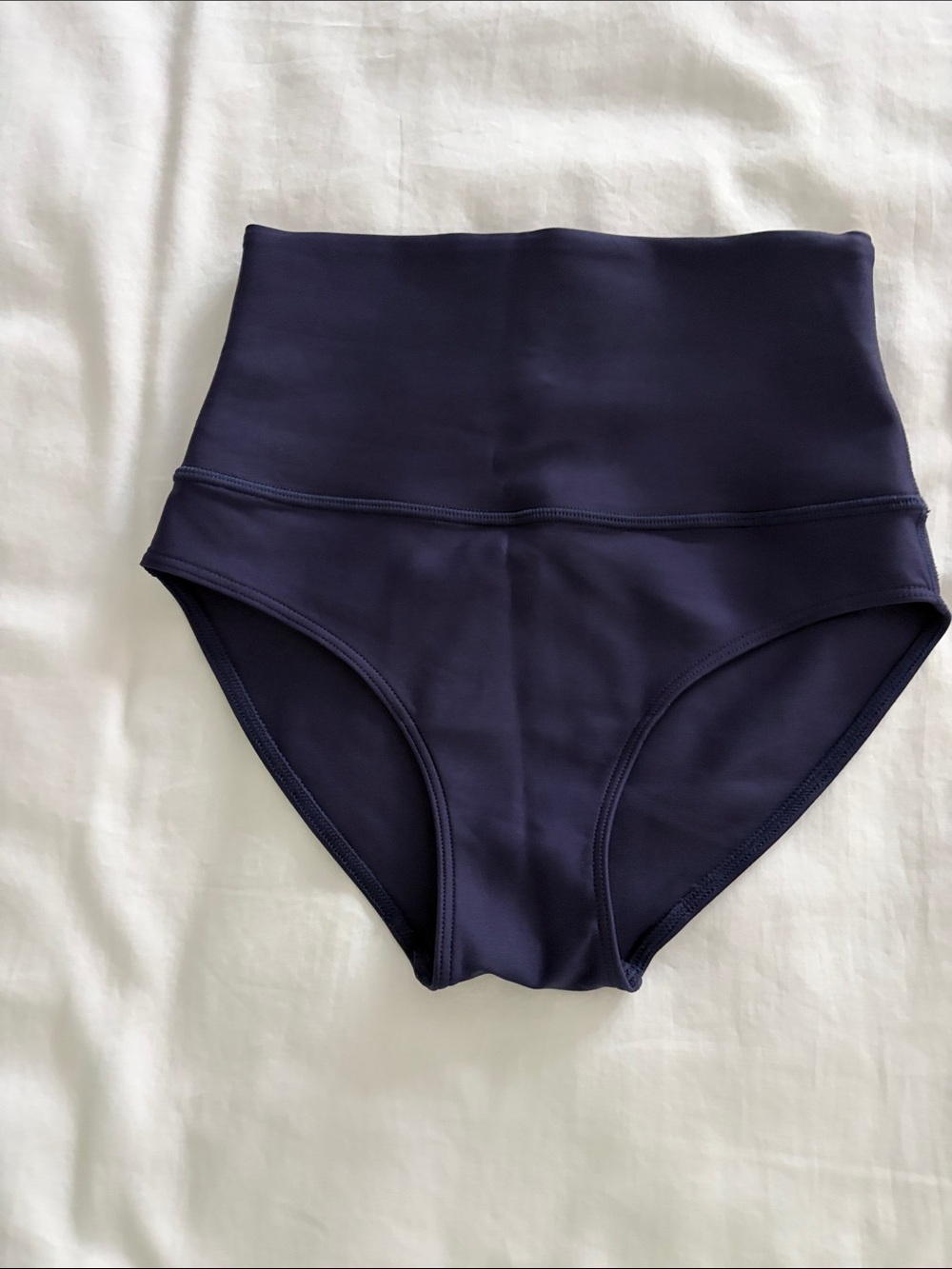 Aritzia TnAction Spandex Briefs Navy XS